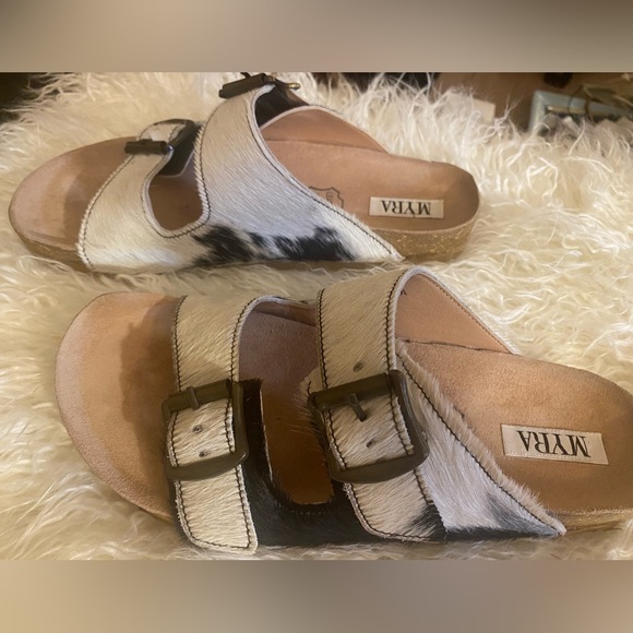 Myra Bag Shoes - Myra Cowhide brown and white Women's Sandals 8 like new
